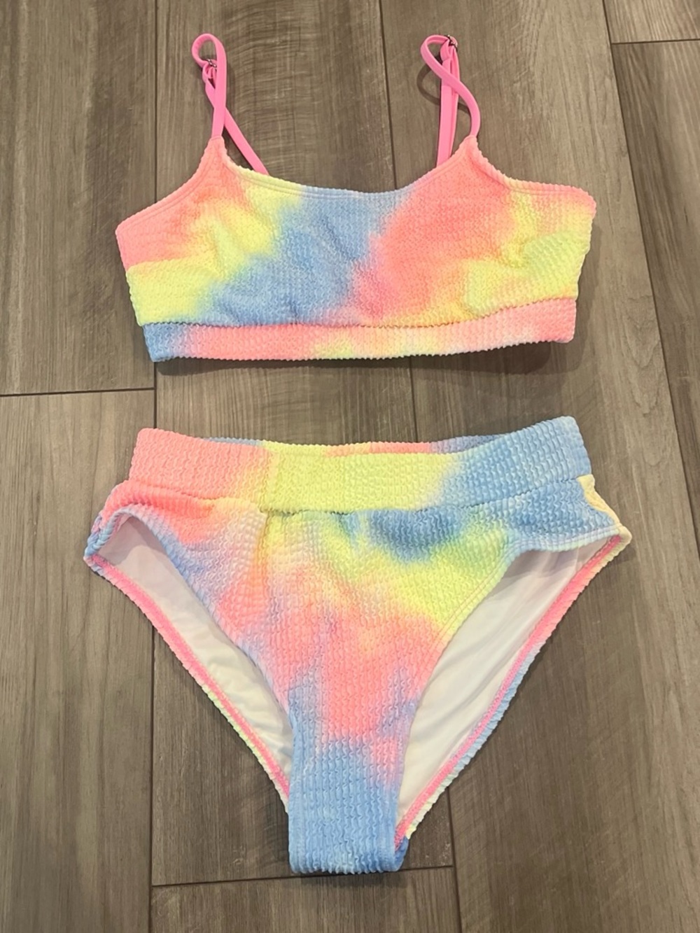 CUPSHE Pastel Tie-Dye Textured Bikini Set - Pink, Yellow, Blue